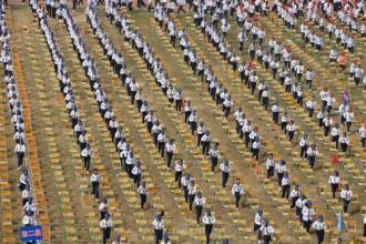 传奇最大的家族yy直播